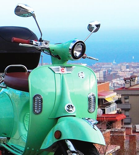 Yugo Escooter in Barcelona